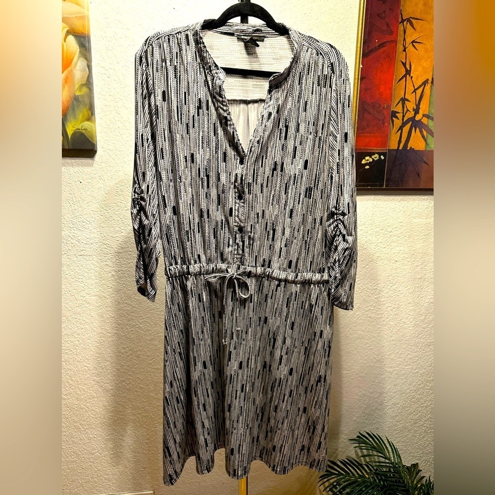 Robert Louis black/white midi dress size 3X